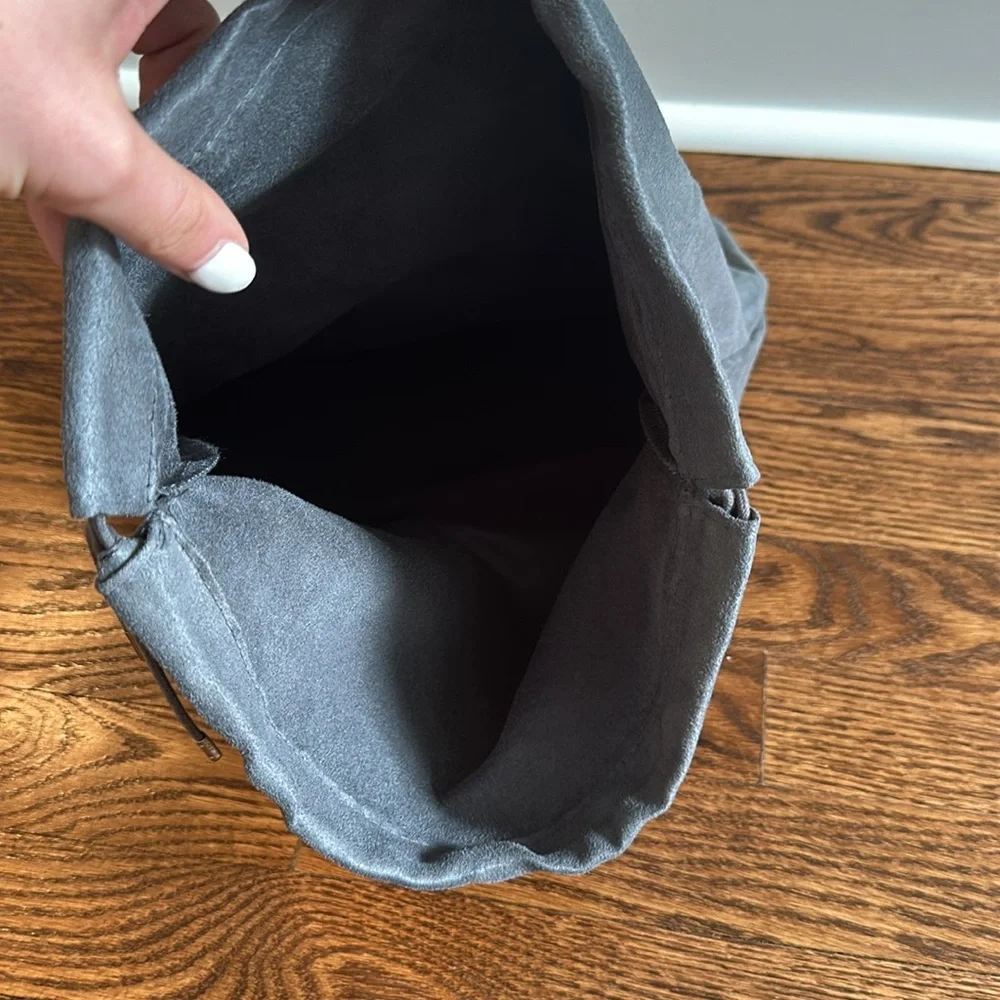 Peter Millar Gray Silver Suede Shoe Dust Travel Bag